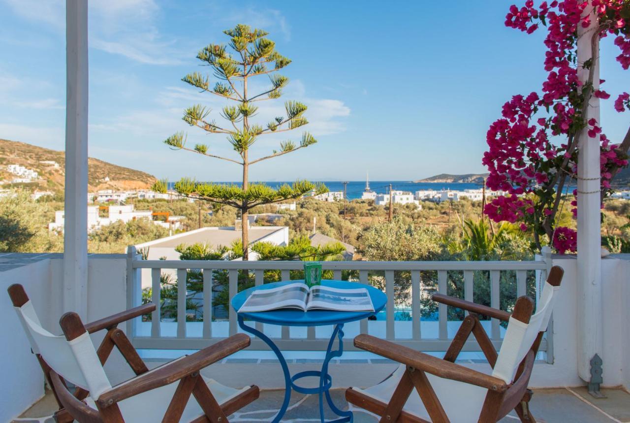 Irini Platis Gialos (Sifnos)
